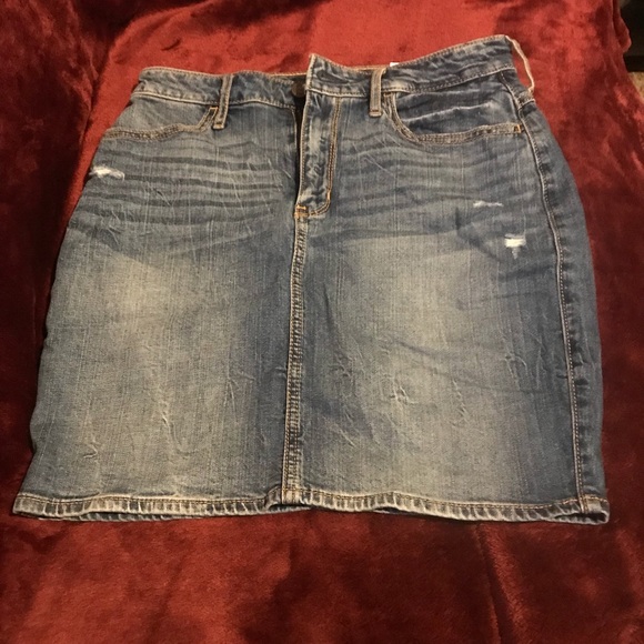 Hollister Denim Shirt - Picture 1 of 4